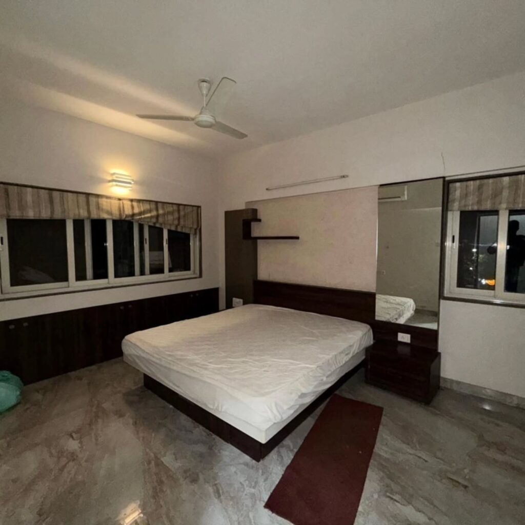 3BHK Flat/Apartment in Karishma Society