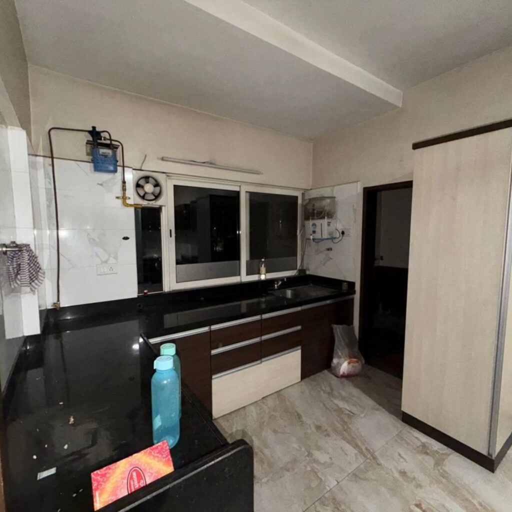 3BHK Flat/Apartment in Karishma Society