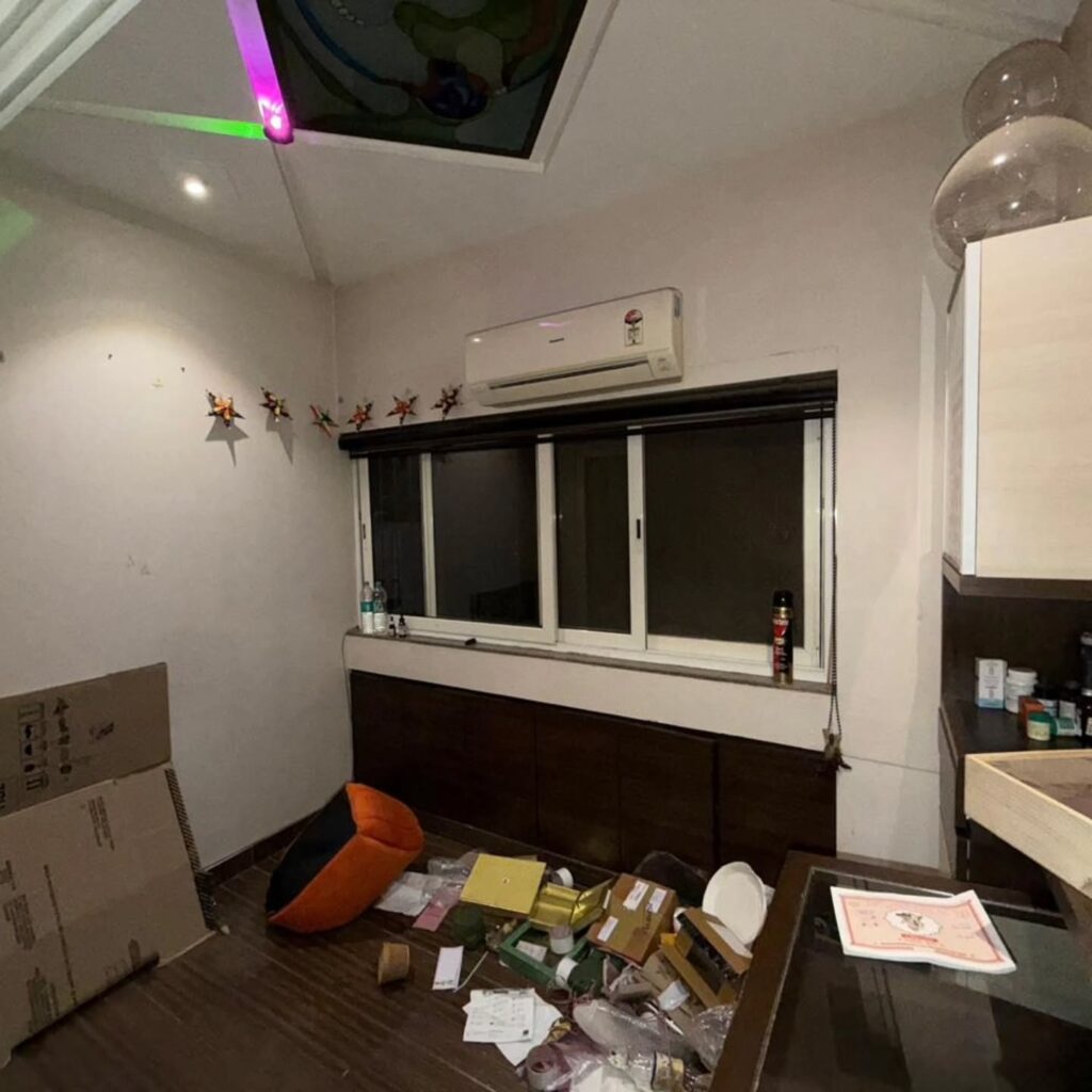 3BHK Flat/Apartment in Karishma Society