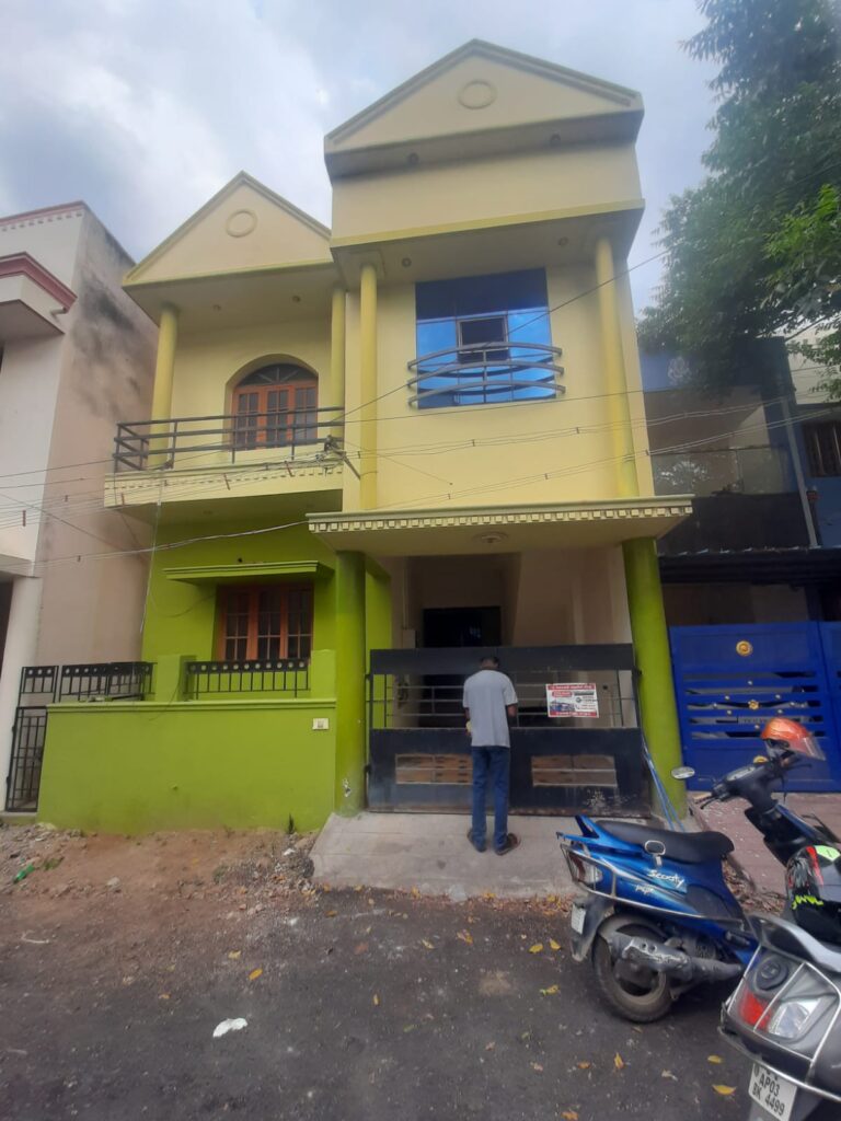 2BHK Commercial Property